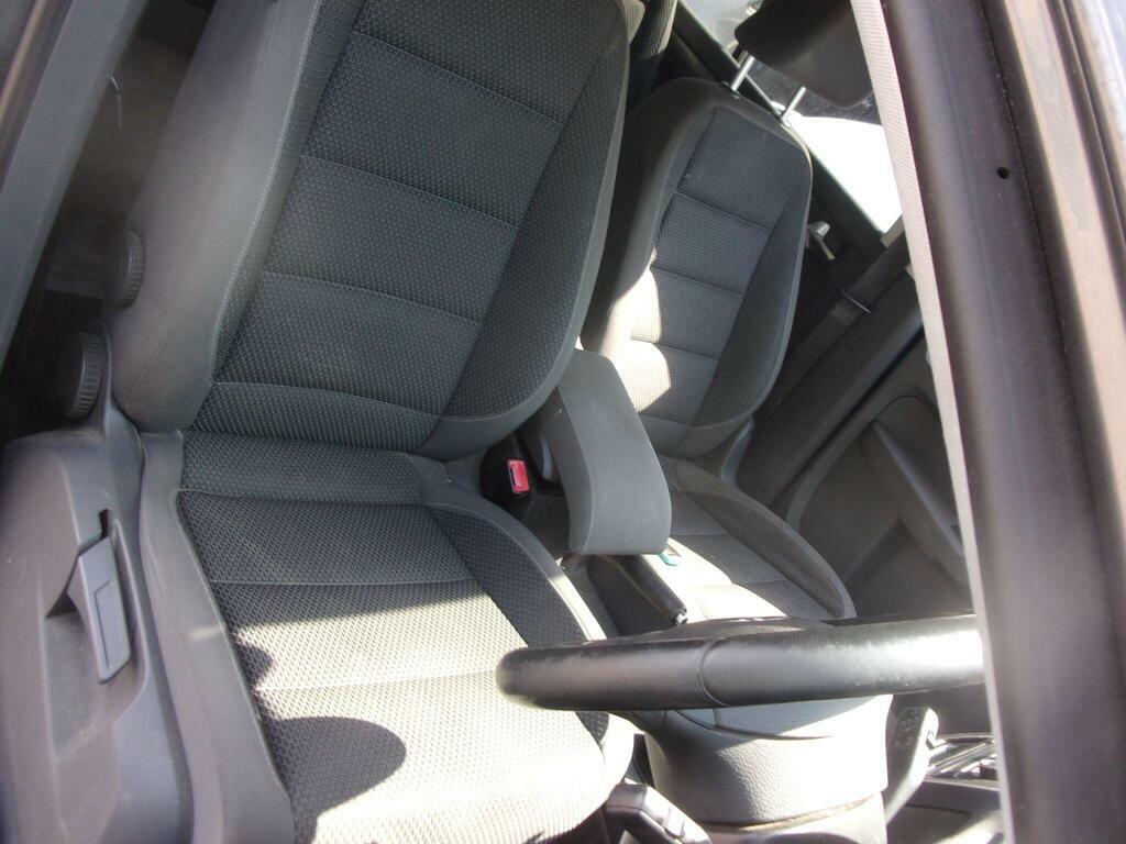 Volkswagen Touran 1.6 Tdi Se Euro 5 Grey #4