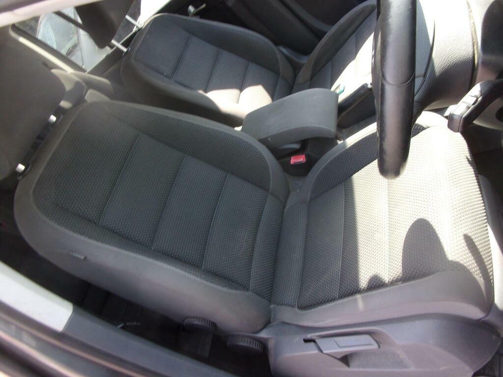 Volkswagen Touran 1.6 Tdi Se Euro 5 Grey #3