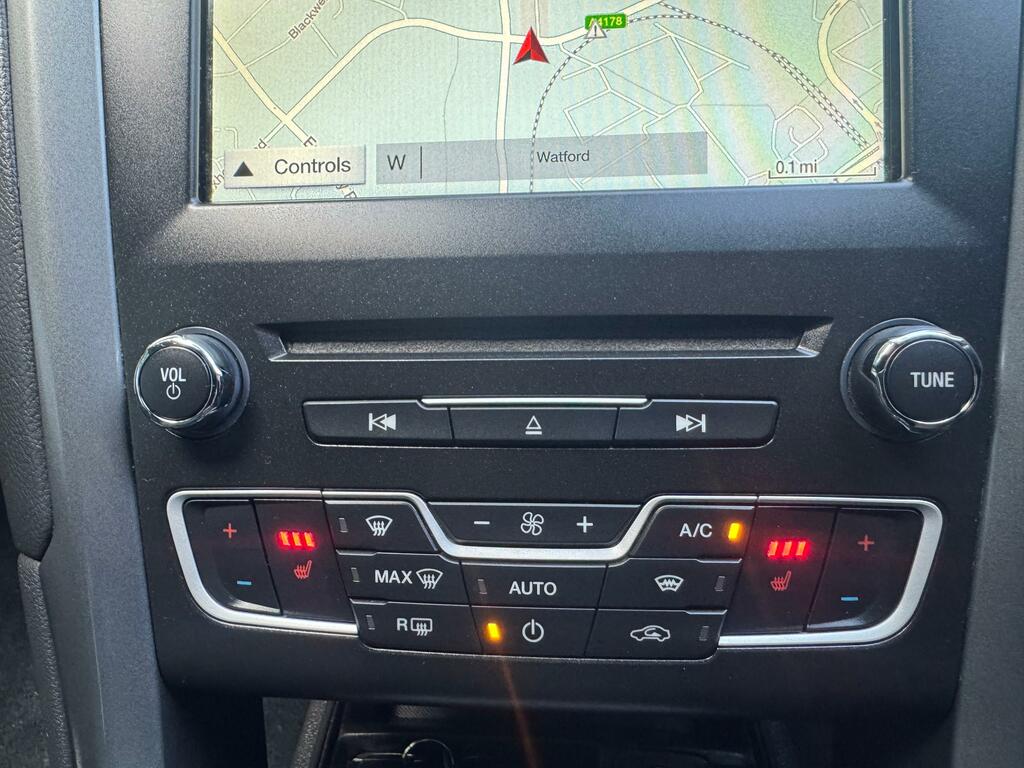 Ford Mondeo 2.0 Tdci 180 St-line X Grey #32