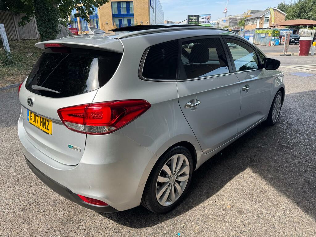 Kia Carens 7 Seaterulez Freehuge Specsatnavleather  #6