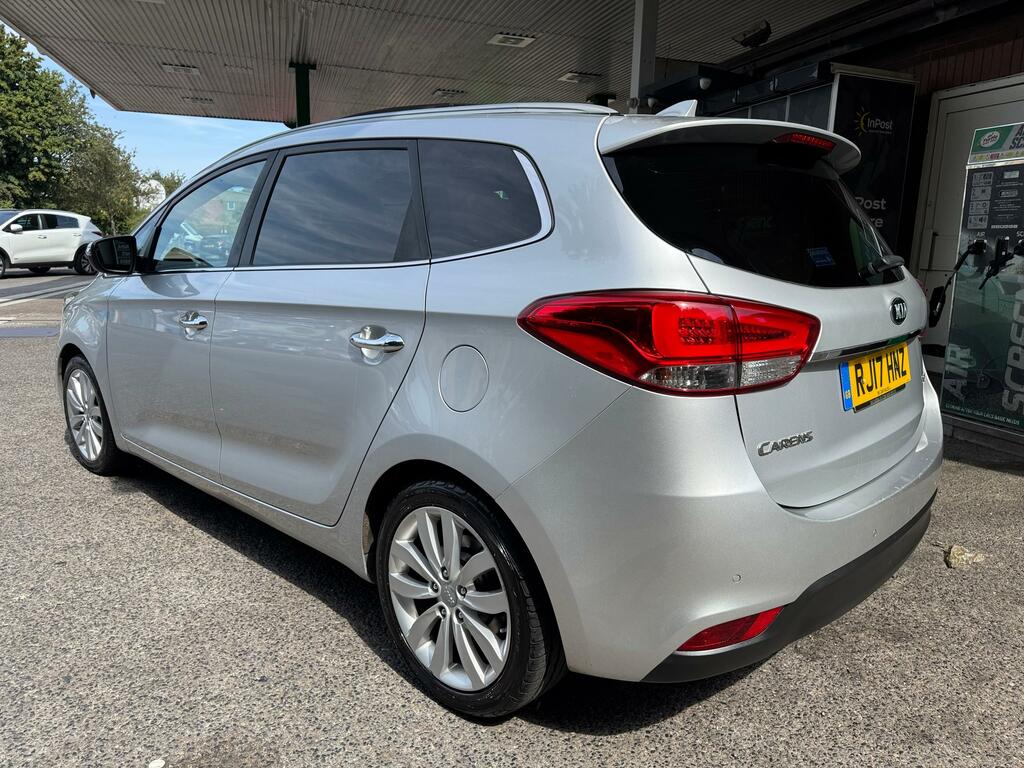 Kia Carens 7 Seaterulez Freehuge Specsatnavleather  #4