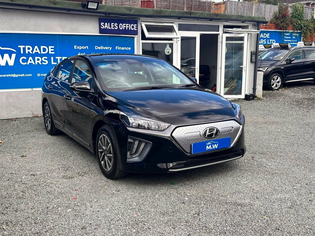 Hyundai Ioniq 38.3Kwh Premium LL22FVT Black #2