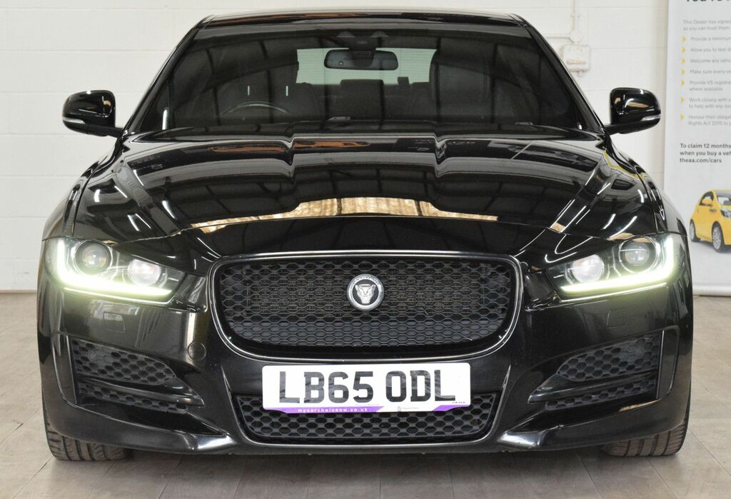 Jaguar XE 2.0D R-sport Saloon Euro 6 Ss Black #2
