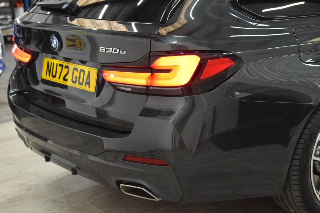 BMW 5 Series 2.0 530E 12Kwh M Sport Touring Plug-in Grey #5