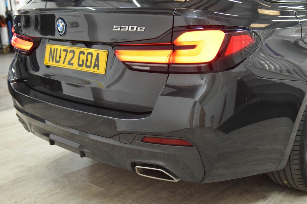 BMW 5 Series 2.0 530E 12Kwh M Sport Touring Plug-in Grey #6