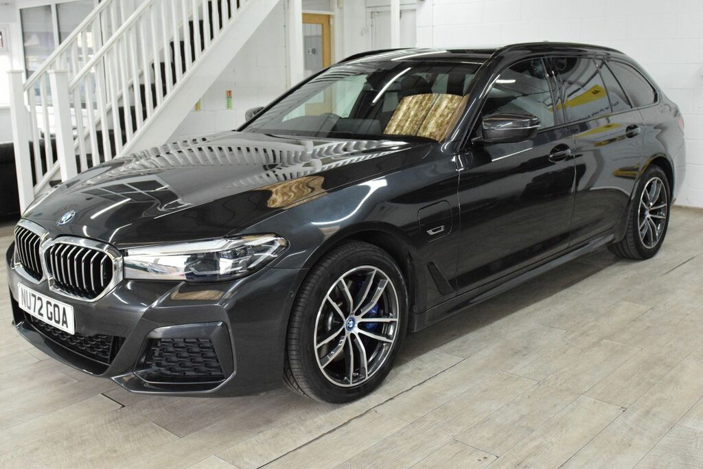 BMW 5 Series 2.0 530E 12Kwh M Sport Touring Plug-in Grey #3