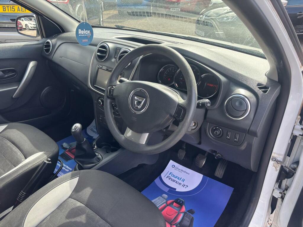Dacia Sandero Stepway 1.5 Dci Laureate Euro 5 White #3