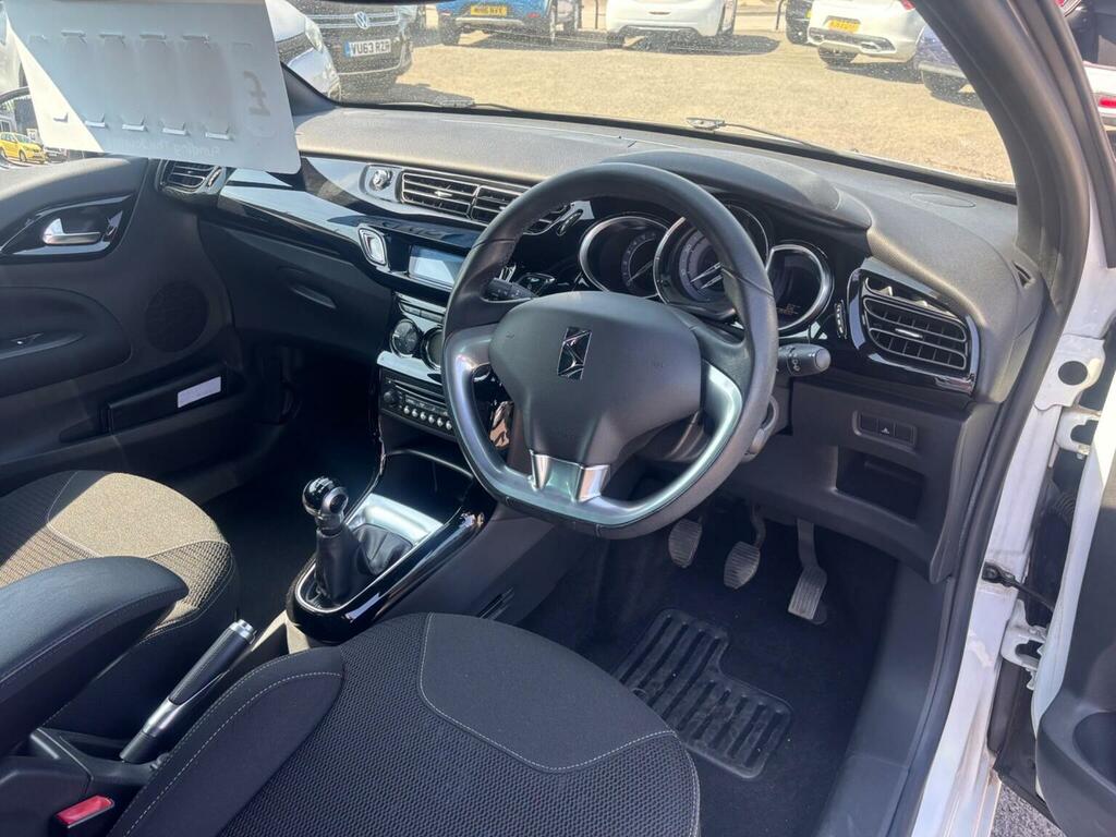 Citroen DS3 1.6 Vti Dstyle Plus Euro 5 White #3