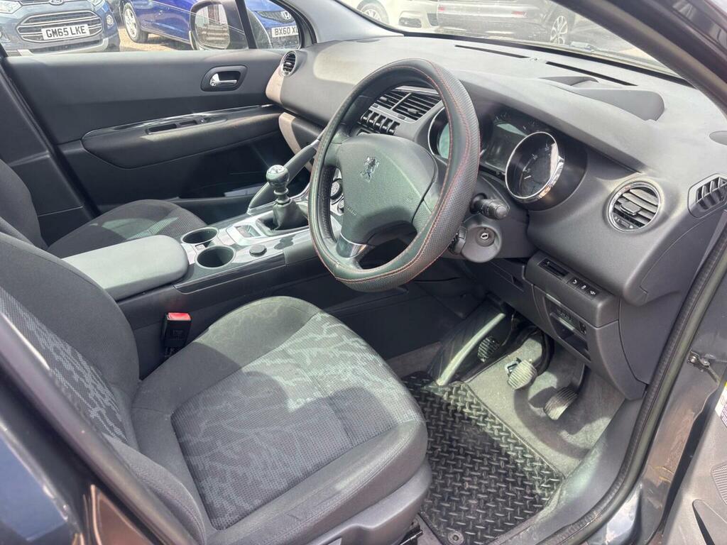 Peugeot 3008 Suv 1.6 Hdi Active Euro 5 201313 Black #2