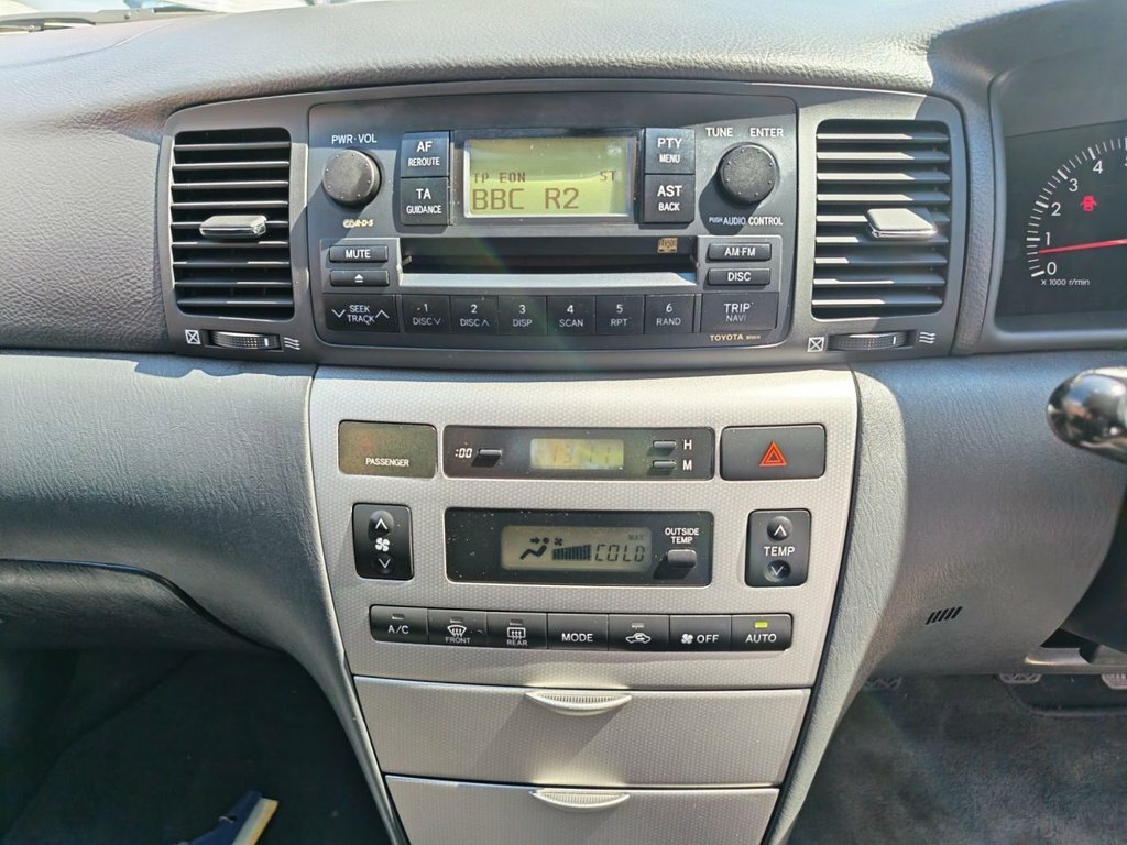 Toyota Corolla 1.6 T3 Colour Collection Vvt-i Silver #29