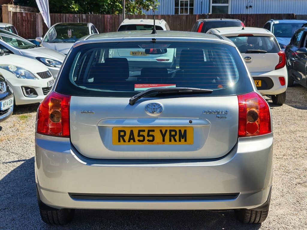 Toyota Corolla 1.6L T Spirit Silver #6