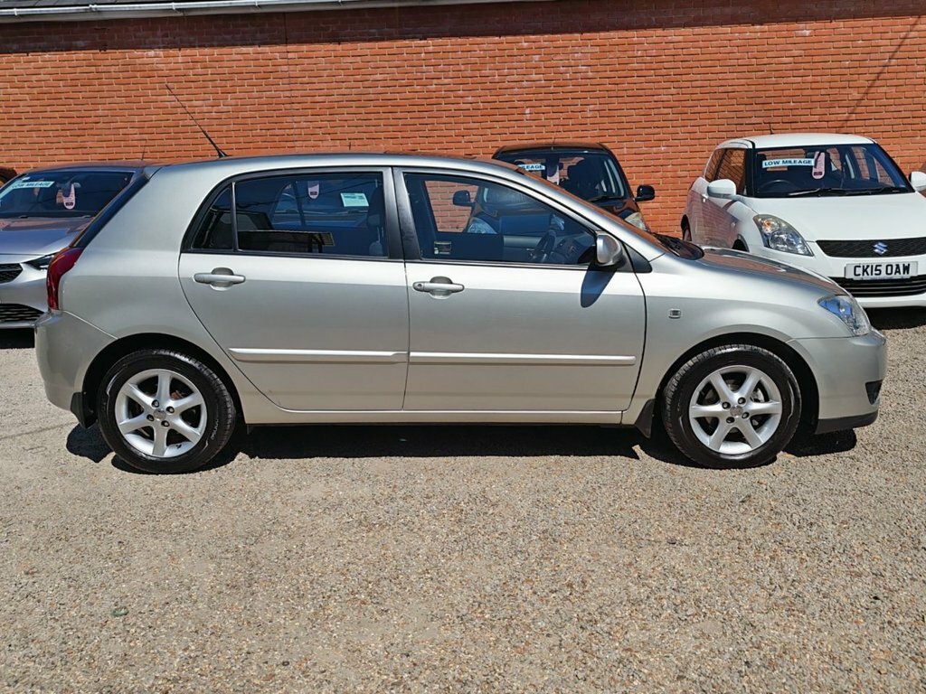 Toyota Corolla 1.6 T3 Colour Collection Vvt-i Silver #9