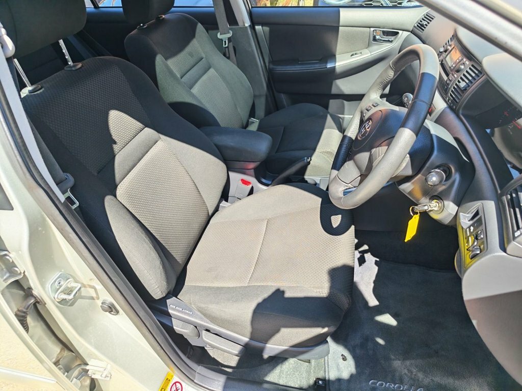 Toyota Corolla 1.6 T3 Colour Collection Vvt-i Silver #15