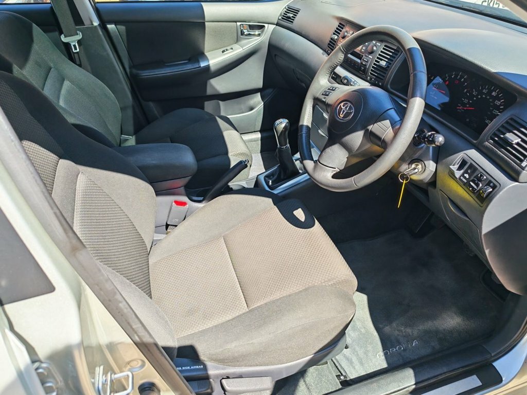 Toyota Corolla 1.6 T3 Colour Collection Vvt-i Silver #14