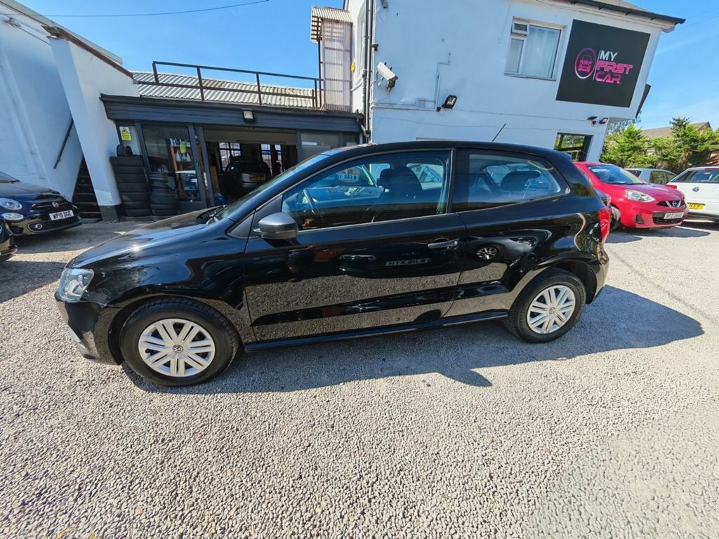 Volkswagen Polo 1L S Black #4