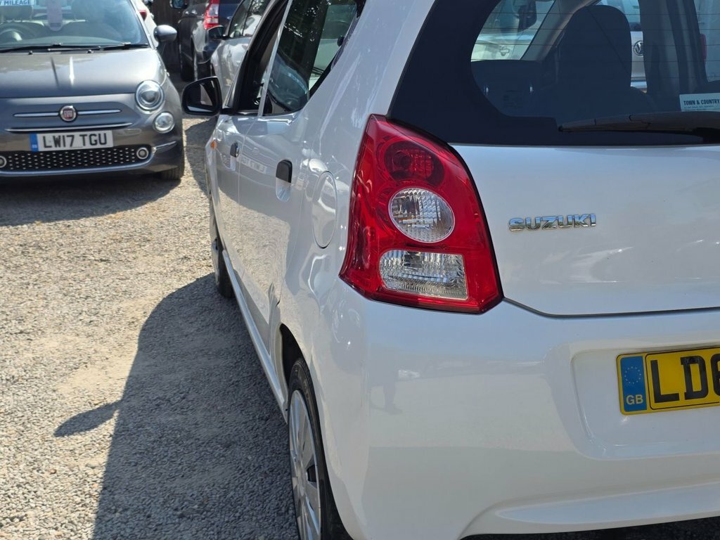Suzuki Alto 1L Sz White #6
