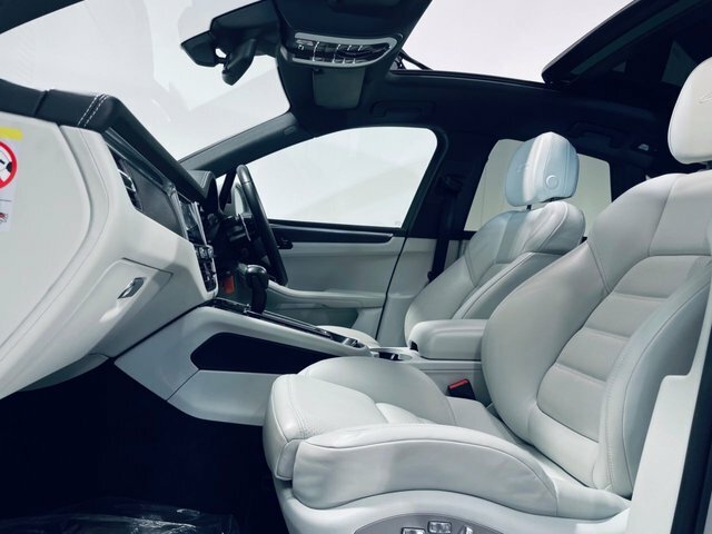 Porsche Macan V6 Gts Suv Grey #5