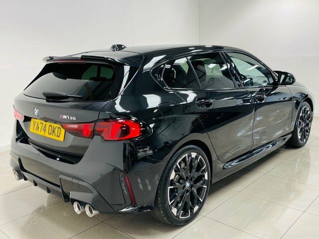 BMW 1 Series 1.5 120I Mht M Sport Hatchback Hybrid D White #32