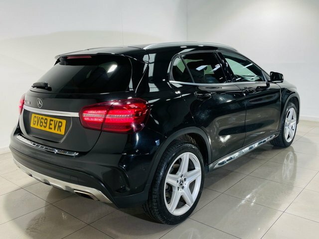 Mercedes-Benz GLA Class 1.3 Gla200 Sport Suv 7G-dct Euro 6 Ss Blue #26