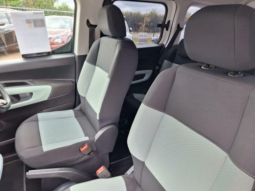 Citroen Berlingo Mpv 1.5 Bluehdi Feel M Mpv Euro 6 201919 DW19JNF White #6