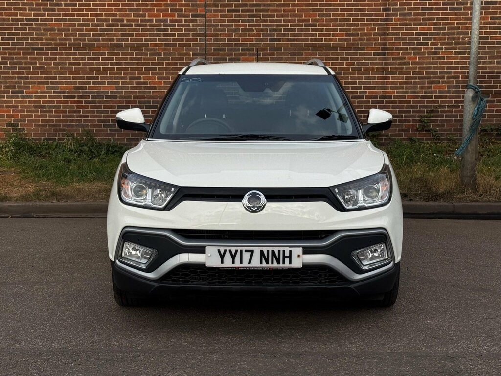 SsangYong Tivoli 1.6 E-xdi Elx Suv Euro 6 115 Ps Silver #8