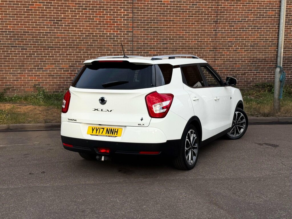 SsangYong Tivoli 1.6 E-xdi Elx Suv Euro 6 115 Ps Silver #15