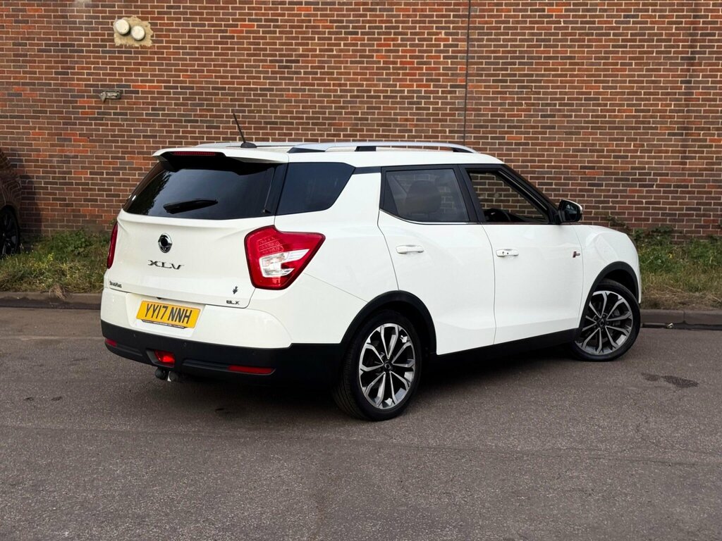 SsangYong Tivoli 1.6 E-xdi Elx 4Wd Euro 6 White #6