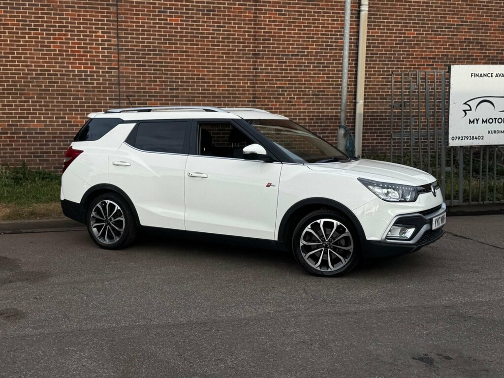 SsangYong Tivoli 1.6 E-xdi Elx Suv Euro 6 115 Ps Silver #16