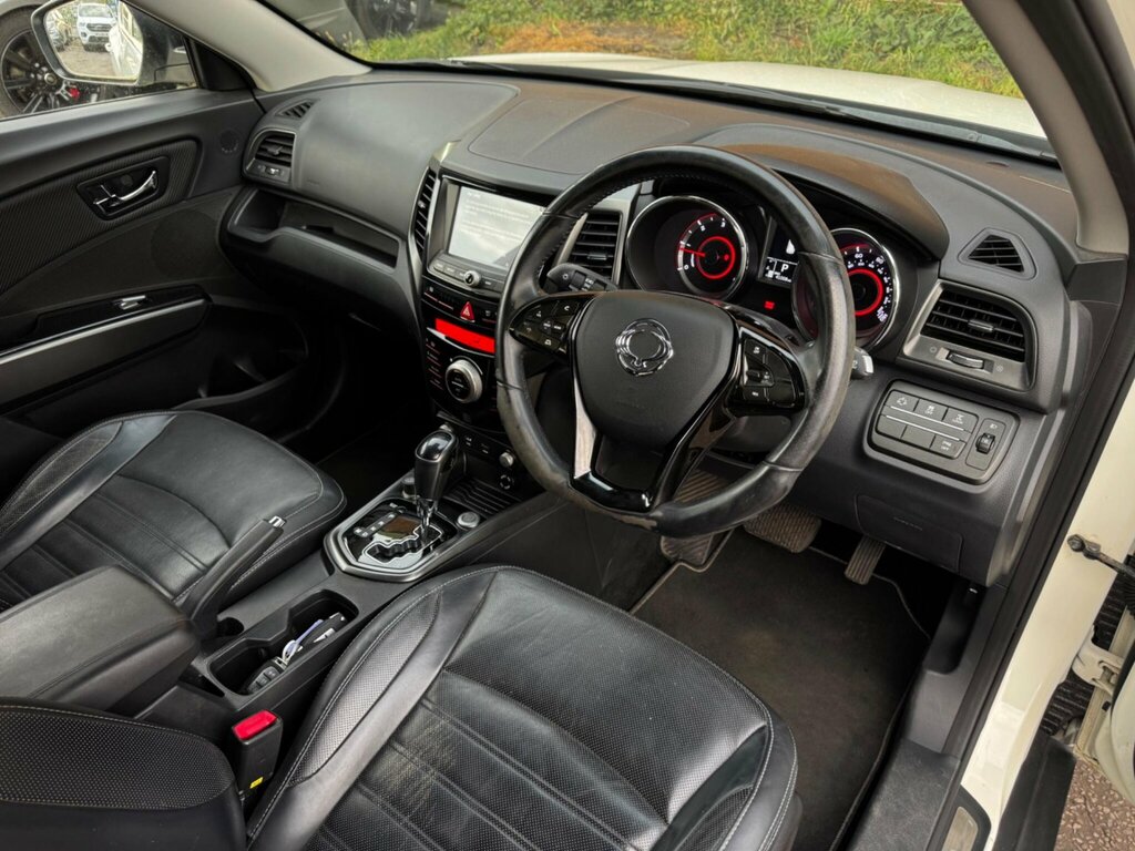 SsangYong Tivoli 1.6 E-xdi Elx Suv Euro 6 115 Ps Silver #41