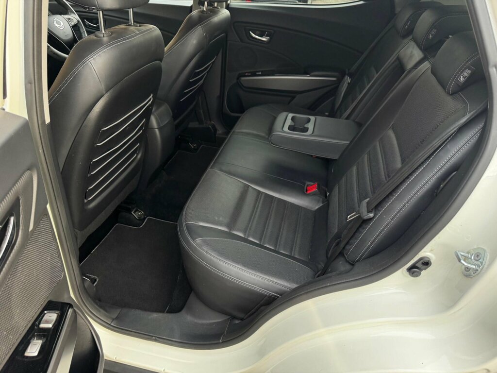 SsangYong Tivoli 1.6 E-xdi Elx Suv Euro 6 115 Ps Silver #22