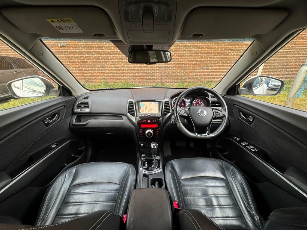 SsangYong Tivoli 1.6 E-xdi Elx 4Wd Euro 6 White #3