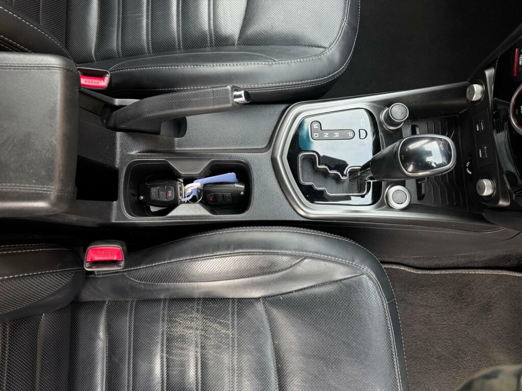 SsangYong Tivoli 1.6 E-xdi Elx Suv Euro 6 115 Ps Silver #20
