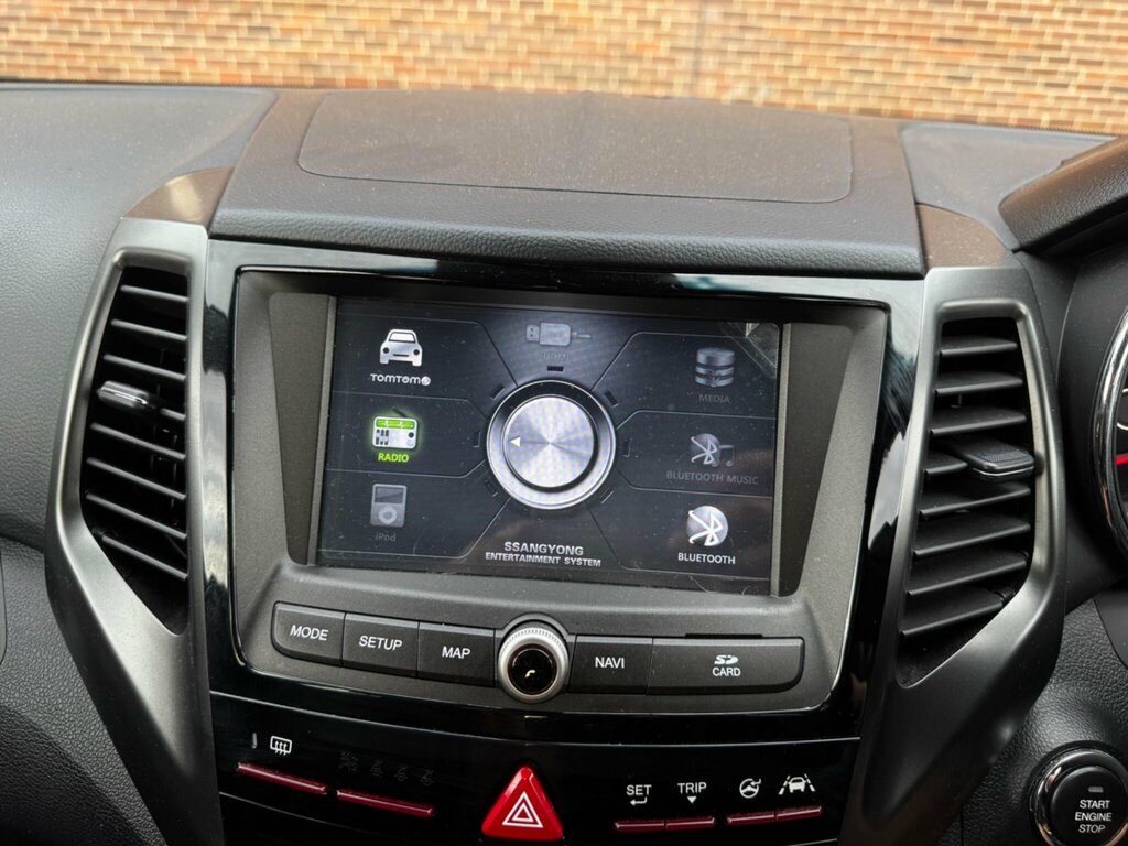 SsangYong Tivoli 1.6 E-xdi Elx Suv Euro 6 115 Ps Silver #34
