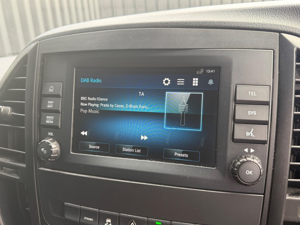Mercedes-Benz Vito 114 Cdi Pro 9-Seater 9G-tronic Silver #18