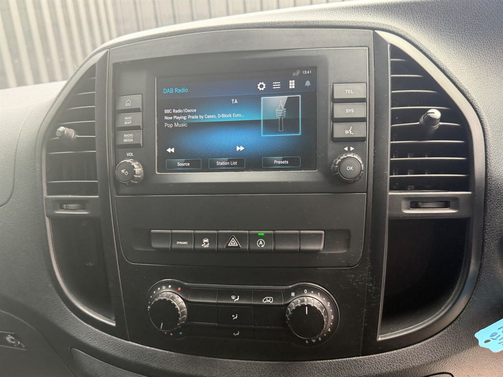 Mercedes-Benz Vito 114 Cdi Pro 9-Seater 9G-tronic Silver #13