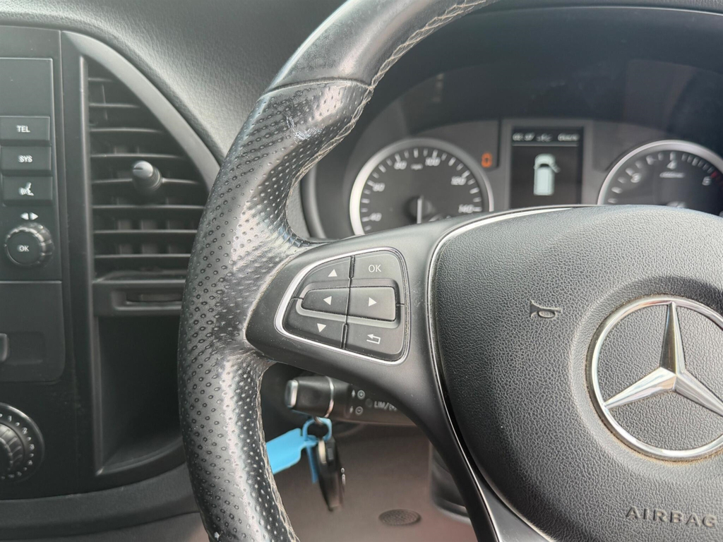 Mercedes-Benz Vito 114 Cdi Pro 9-Seater 9G-tronic Silver #16