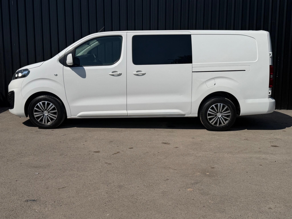 Vauxhall Vivaro 2.0 Turbo D 3100 Sportive Crew Van L2 H1 Euro 6 S #2