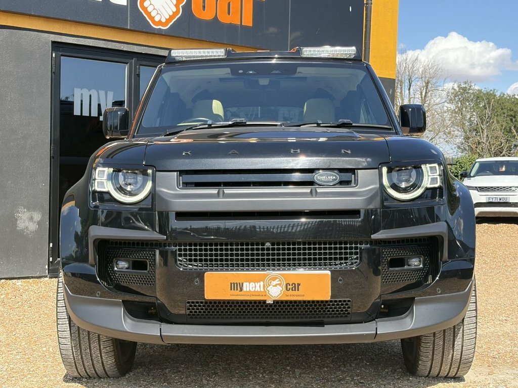 Land Rover Defender 110 3L Xs Edition Black #5