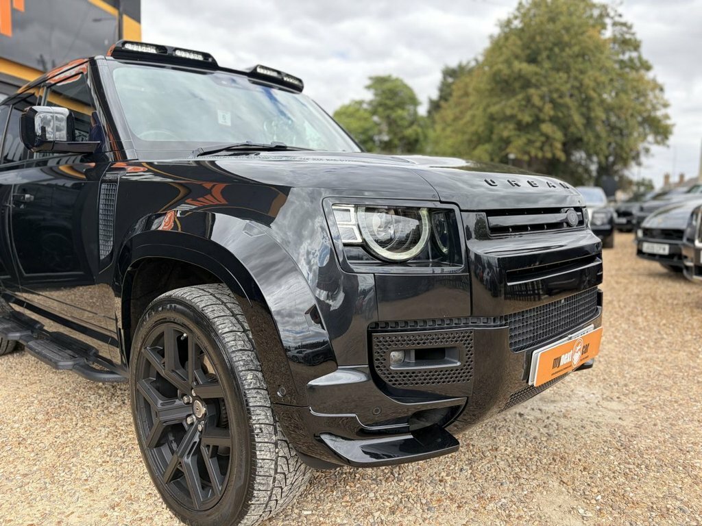 Land Rover Defender 110 3L Xs Edition RE71VUV Black #2