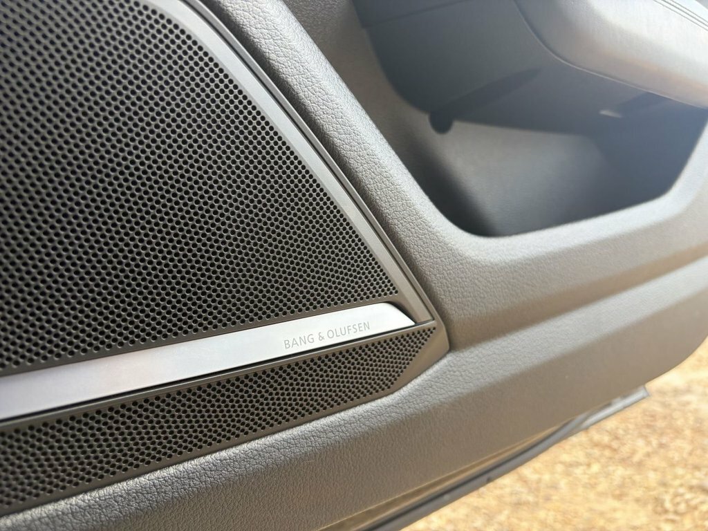 Audi RS6 Avant Rs 6 Carbon Black Tfsi Mhev Quattro Black #17