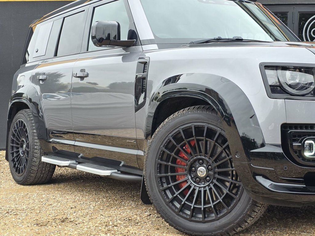 Land Rover Defender 110 2L X Grey #2