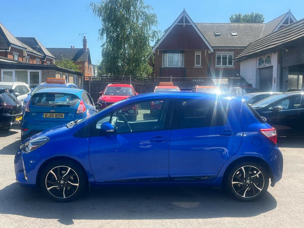 Toyota Yaris 1.5 Vvt-i Design Euro 6 Blue #4