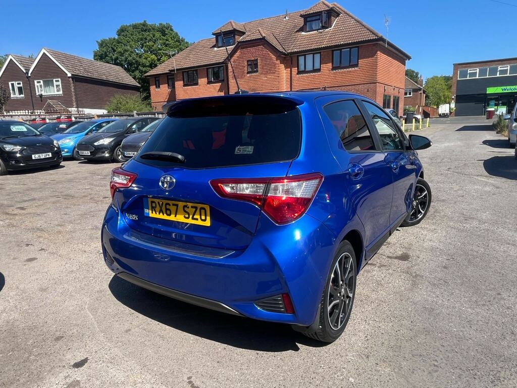 Toyota Yaris 1.3 Vvt-i Sr Silver #8