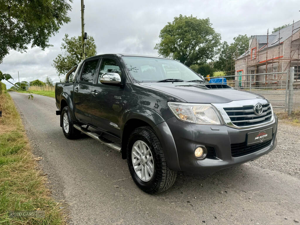 Toyota HILUX Invincible D Cab Pick Up 3.0 D-4d 4Wd 171 Grey #4