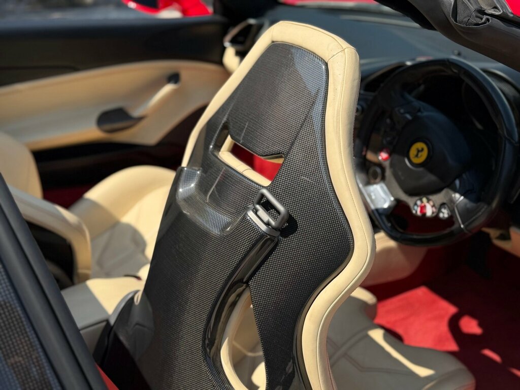 Ferrari 488 3.9T V8 Spider F1 Dct 