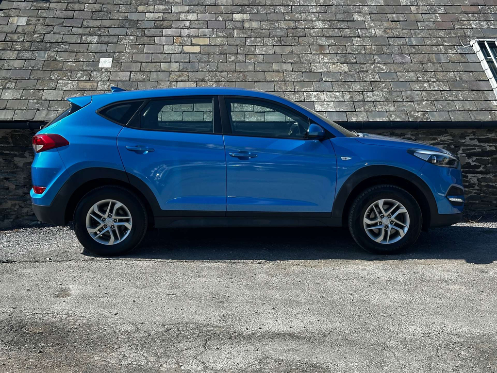 Hyundai Tucson S Blue Drive 2Wd Gdi  #4