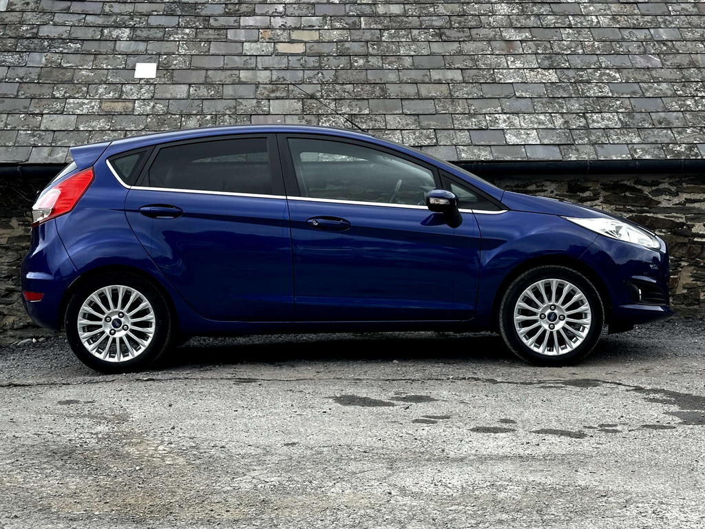 Ford Fiesta Zetec #4