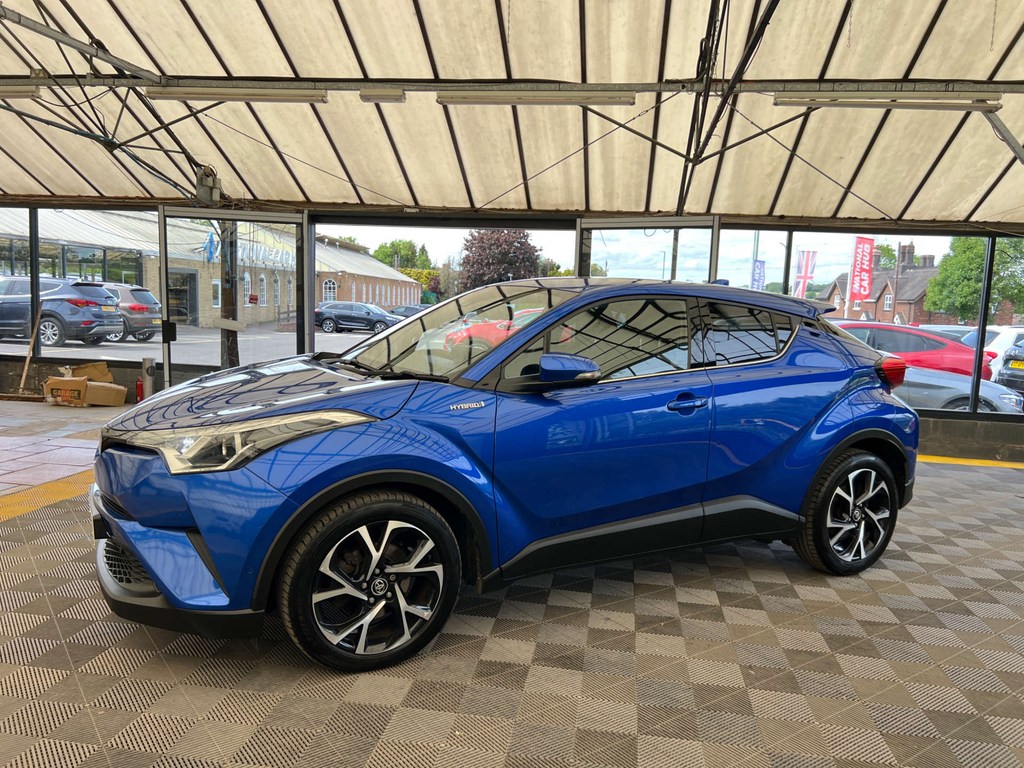 Toyota C-Hr C-hr Design Hev Cvt CT68UKA Blue #4