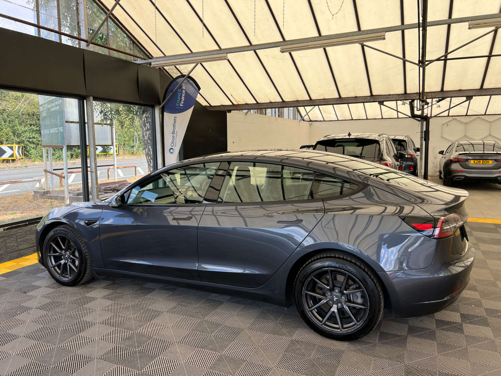 Tesla Model 3 Saloon LG71YJO Grey #5