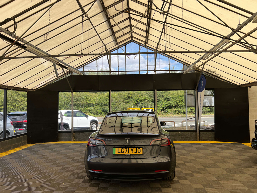 Tesla Model 3 Saloon LG71YJO Grey #6